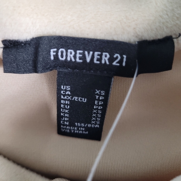 Forever 21 Tan Mockneck Full Zip Up Fleece Long Sleeve Crop Cardigan Size XS NWT - Picture 5 of 6